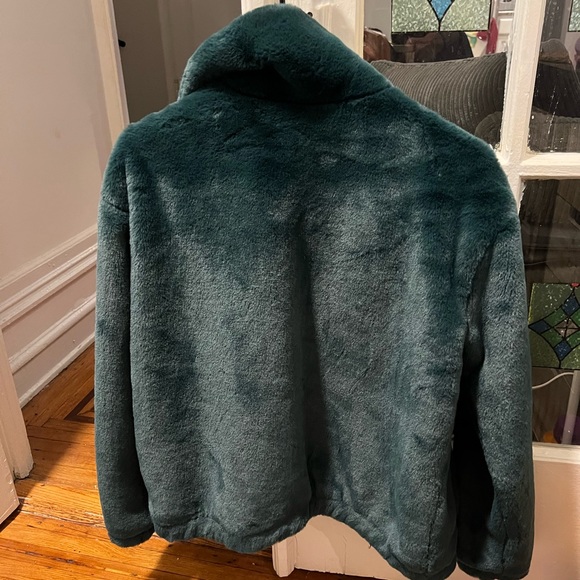 Hollister forest green bomber faux fur jacket - Picture 2 of 4